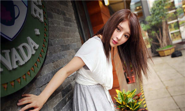 稷山想找一个女性生孩子给报酬-｛找个女人生孩子多少钱｝